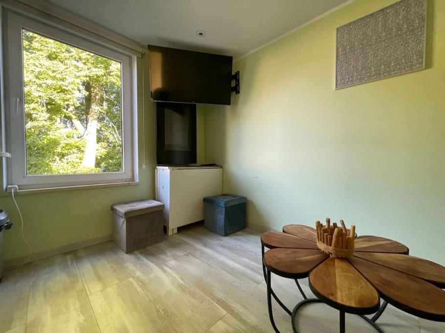 Prime 2Br/Ba Apt Next To Main Station & Olympic Center Liepaja Luaran gambar