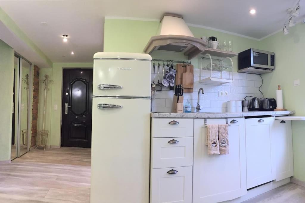Prime 2Br/Ba Apt Next To Main Station & Olympic Center Liepaja Luaran gambar
